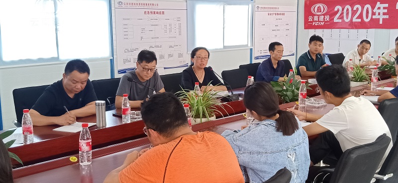 1592991896491376.jpg 座談會(huì)現(xiàn)場(chǎng).jpg