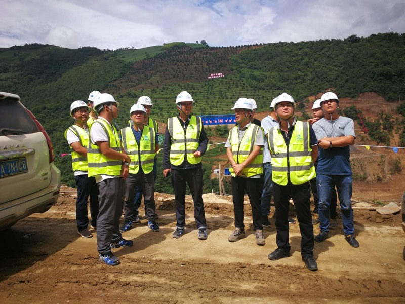 1595584457820353.jpg 特大橋施工現(xiàn)場.JPG