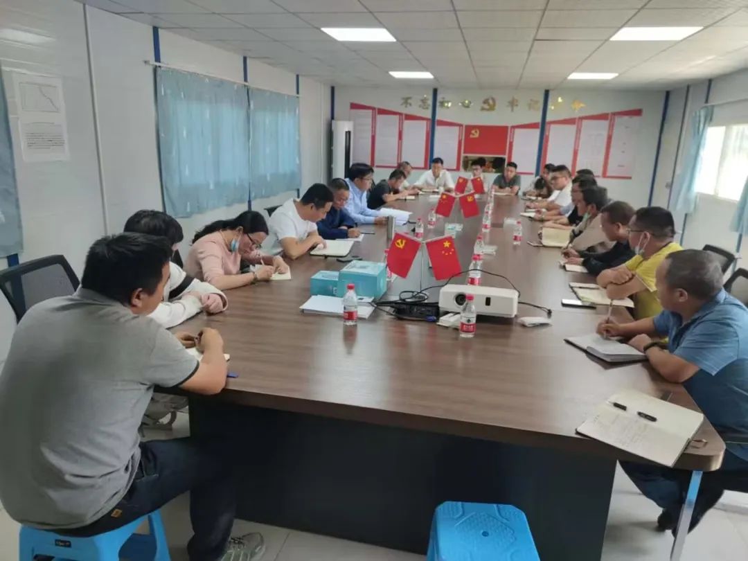 1666140795736943.jpg 2022-10-19-【一線工作法】李元鴻主持召開巧家在建項目推進工作專題會.jpg